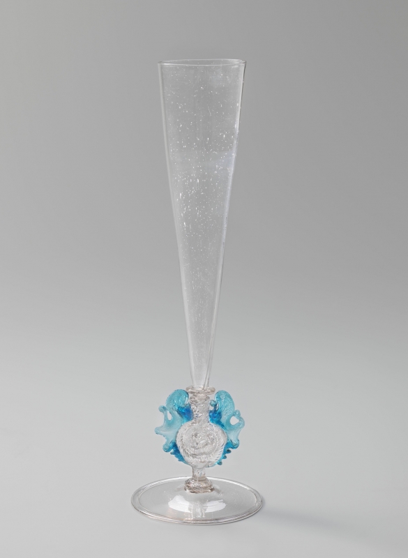 Fig. 5. Verre vénitien.