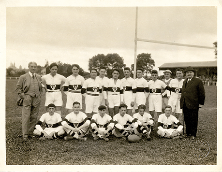 Figure n° 2 : Équipe de rugby du SCO d’Angers, milieu des années 1920.