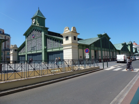 Figure 9. Le marché du Plessis-Robinson arch. Jean-Christophe Paul.