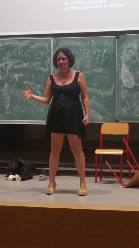 Photographie 2. Rossana Veracierta dans le rôle de Puta, université de Bourgogne, octobre 2018 